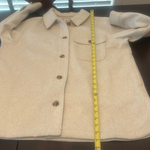 Old Navy Oversized Soft Brushed Shacket Heather Oatmeal Button Front XL Petite - Picture 14 of 17